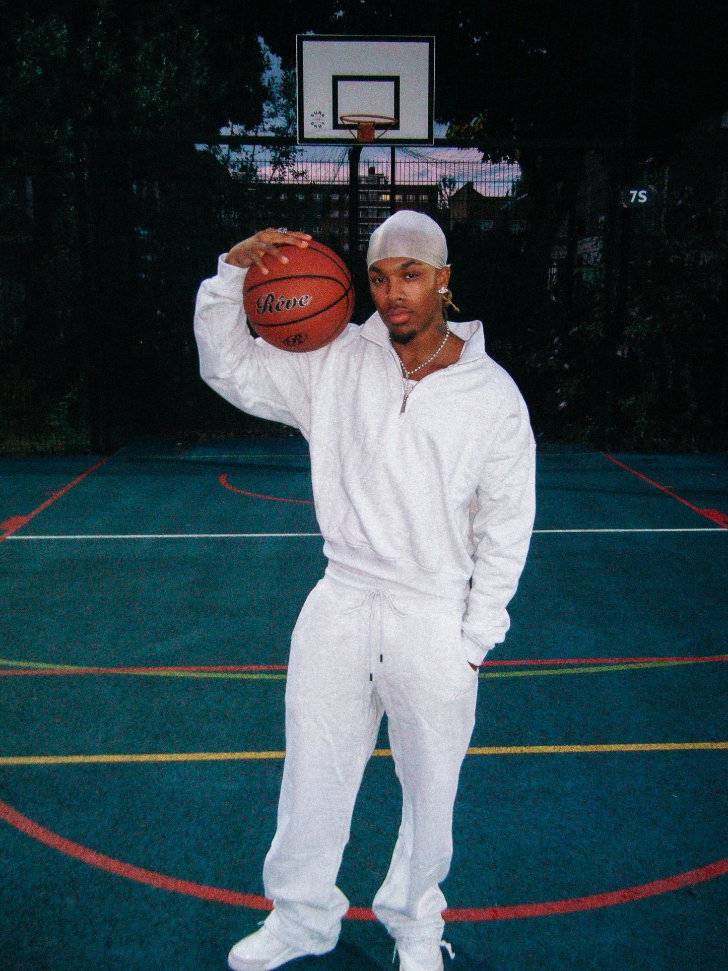 ESSENTIALS SET - GREY