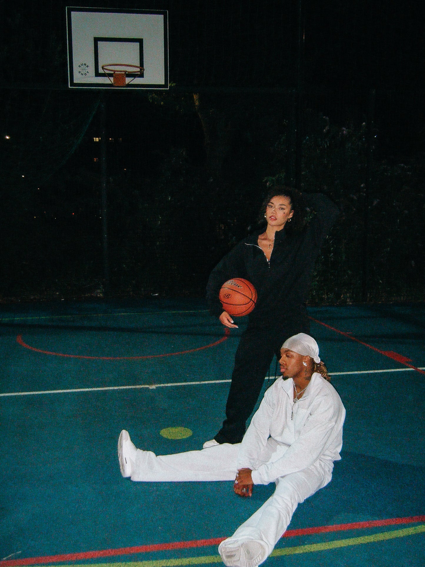 ESSENTIALS SET - BLACK